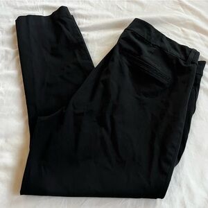 Old Navy Black High Rise Pixie Secret Smooth Pocket Straight Leg Pants